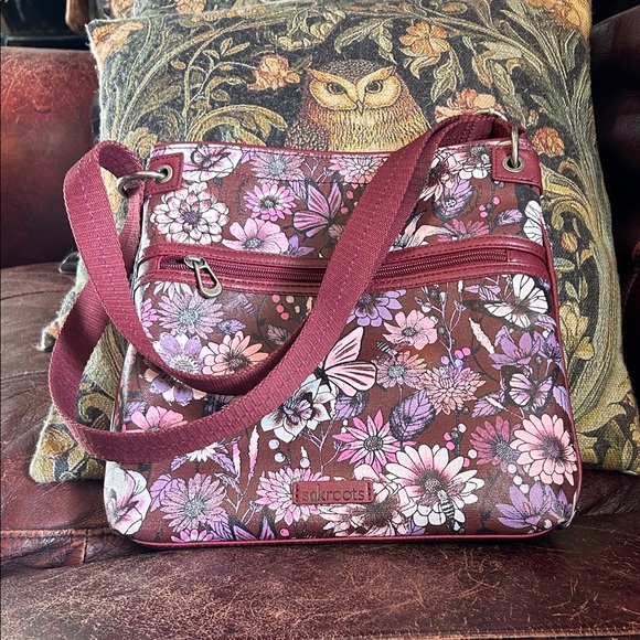 Sakroots Handbags - Sakroots Multicolor Floral Crossbody Bag